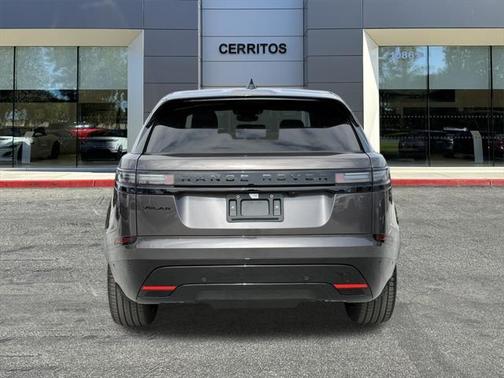 2026 Land Rover Range Rover Velar P400 Dynamic SE
