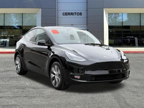 2024 Tesla Model Y Long Range Dual Motor All-Wheel Drive