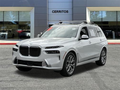 2023 BMW X7 xDrive40i