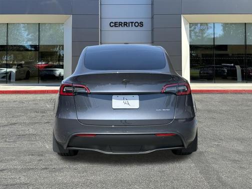 2023 Tesla Model Y Long Range Dual Motor All-Wheel Drive