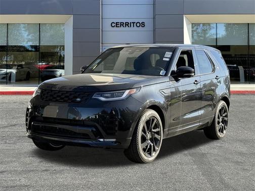 2025 Land Rover Discovery P300 Dynamic SE