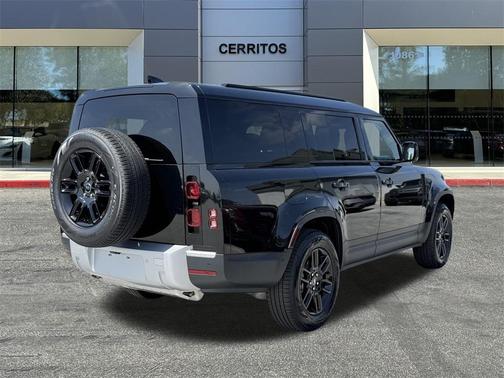 2025 Land Rover Defender 130 P300 S