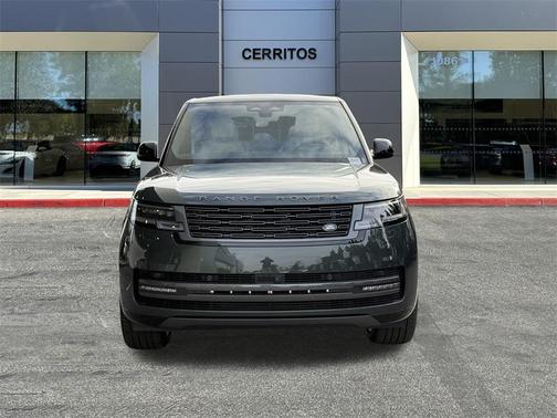 2025 Land Rover Range Rover P530 SE