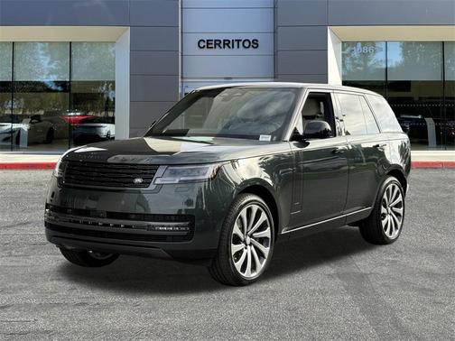2025 Land Rover Range Rover P530 SE