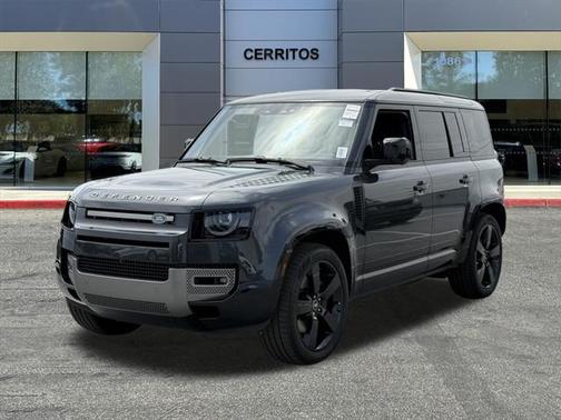 2025 Land Rover Defender 110 P400 X-Dynamic SE