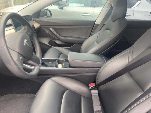 2018 Tesla Model 3 Mid Range