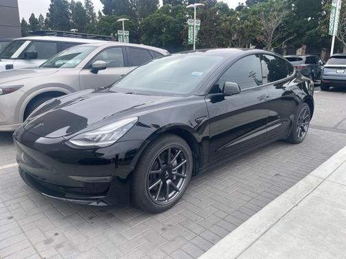 2018 Tesla Model 3 Mid Range