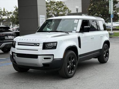 2025 Land Rover Defender 110 P400 S