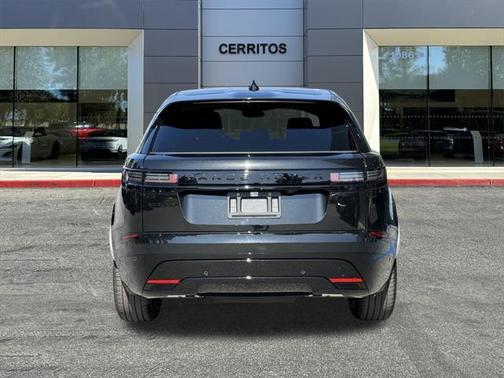 2026 Land Rover Range Rover Velar P250 SE R-Dynamic
