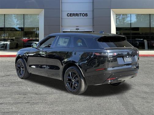 2026 Land Rover Range Rover Velar P250 SE R-Dynamic