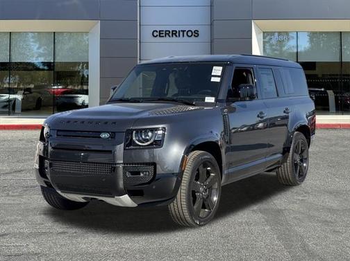 2025 Land Rover Defender V8