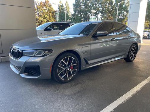 2023 BMW 530e Base