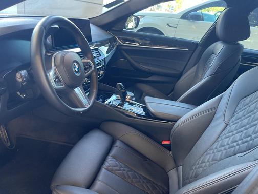2023 BMW 530e Base