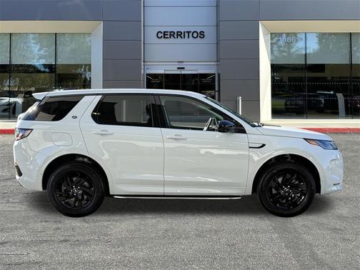 2025 Land Rover Discovery Sport S