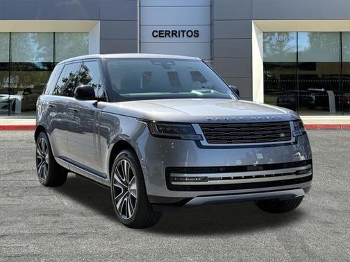 2025 Land Rover Range Rover P550e SE