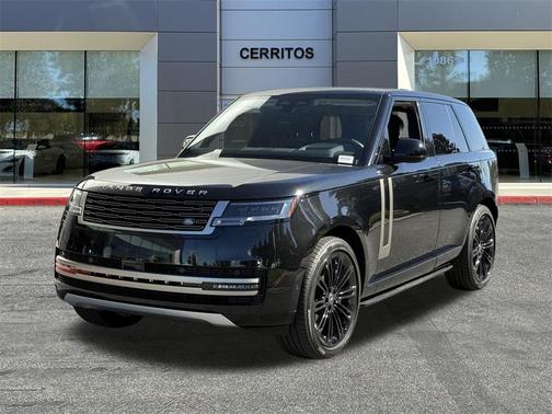 2025 Land Rover Range Rover P530 SE