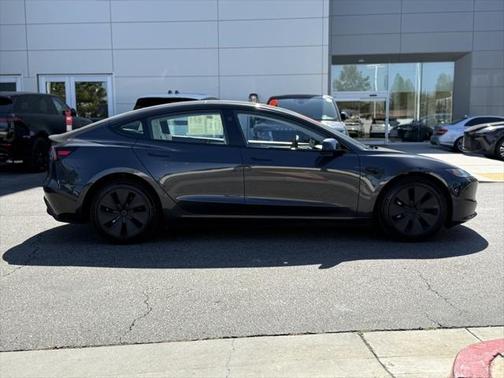 2024 Tesla Model 3 Standard Range