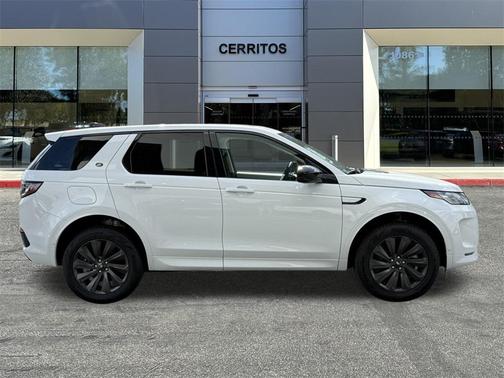 2025 Land Rover Discovery Sport S