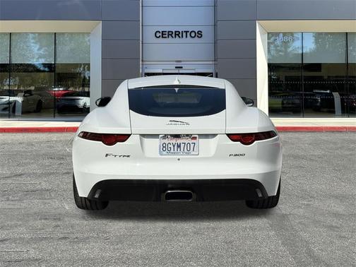 2019 Jaguar F-TYPE P300