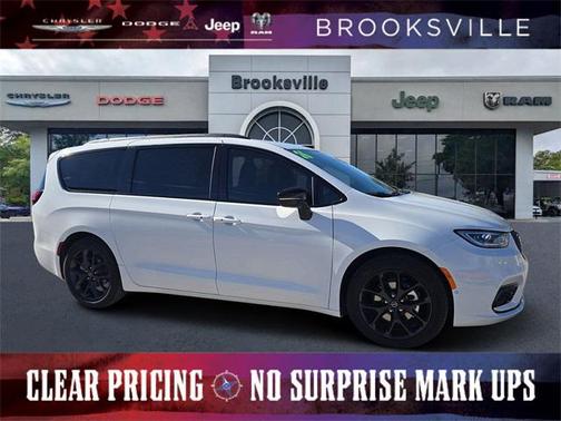 2026 Chrysler Pacifica L