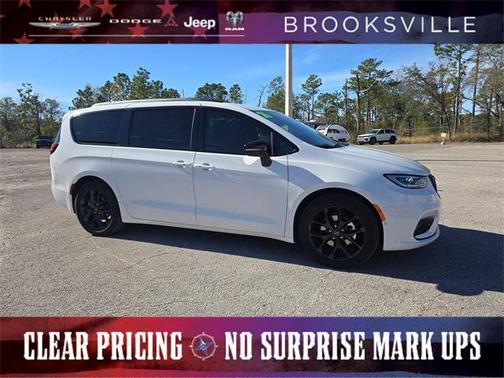 2026 Chrysler Pacifica L