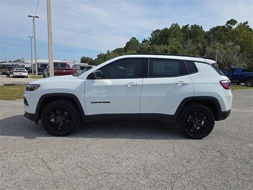 2025 Jeep Compass Latitude