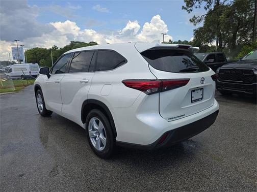 2020 Toyota Highlander L