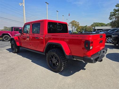2025 Jeep Gladiator High Tide