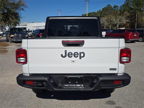 2023 Jeep Gladiator Overland