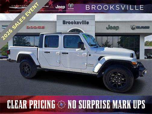 2023 Jeep Gladiator Overland