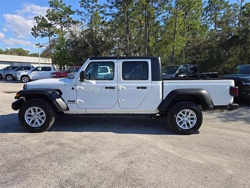 2023 Jeep Gladiator Sport S