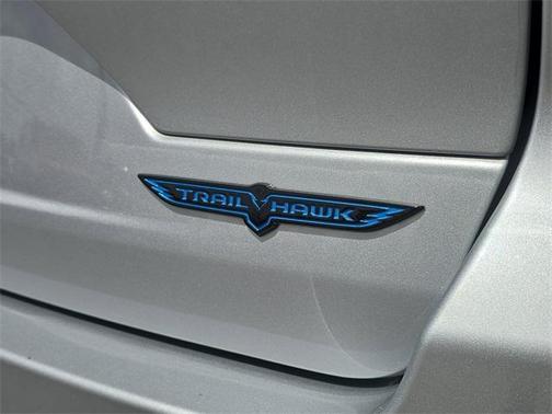 2022 Jeep Grand Cherokee 4xe Trailhawk