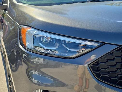 2019 Ford Edge ST