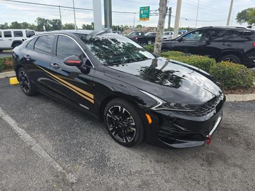 2024 Kia K5 GT-Line