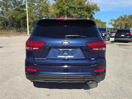 2019 Kia Sorento LX