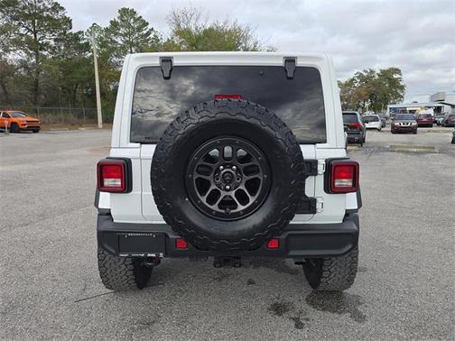 2023 Jeep Wrangler 4-Door High Tide 4x4