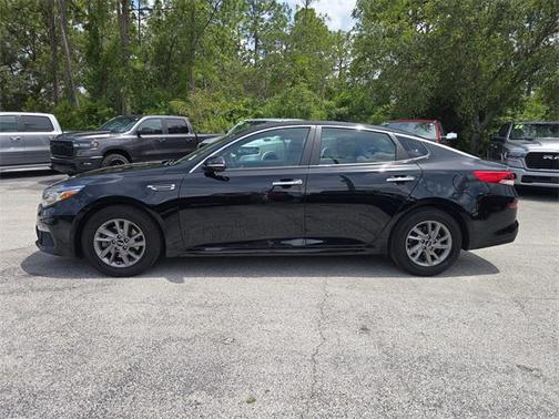 2020 Kia Optima LX
