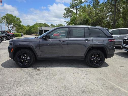 2025 Jeep Grand Cherokee Limited X