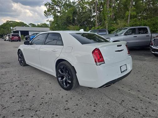 2023 Chrysler 300 S