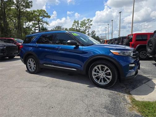 2022 Ford Explorer XLT