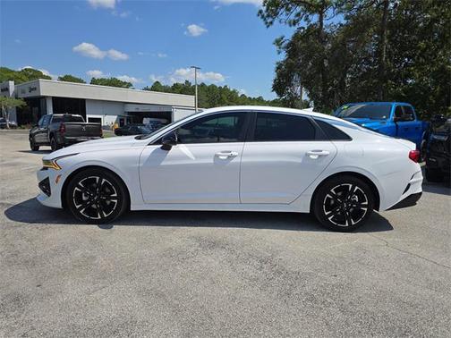 2021 Kia K5 GT-Line