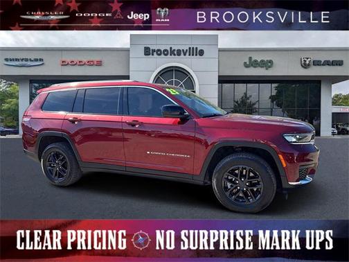 2023 Jeep Grand Cherokee L Laredo