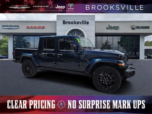 2025 Jeep Gladiator Nighthawk