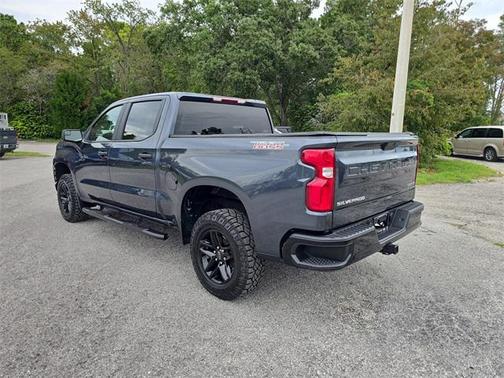 2022 Chevrolet Silverado 1500 Custom Trail Boss