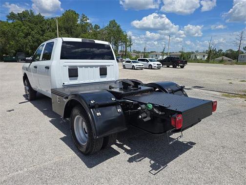 2024 RAM 3500 Tradesman/SLT/Laramie/Limited