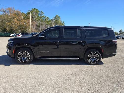 2024 Jeep Wagoneer L Series II 4x2