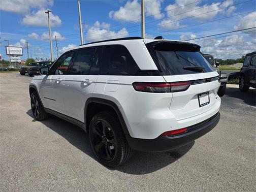 2025 Jeep Grand Cherokee Limited X