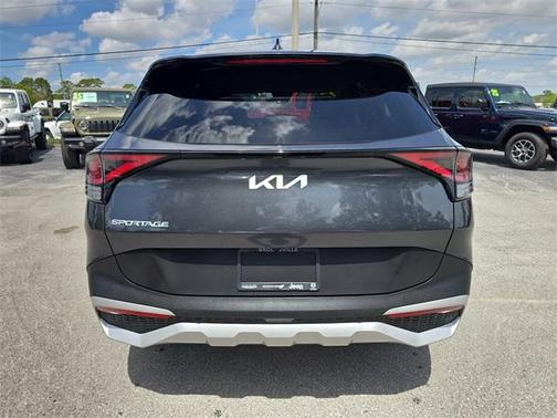 2025 Kia Sportage EX