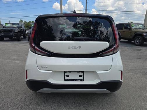 2023 Kia Soul S