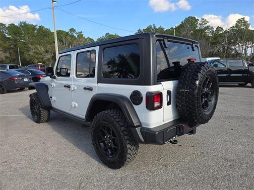 2024 Jeep Wrangler Willys